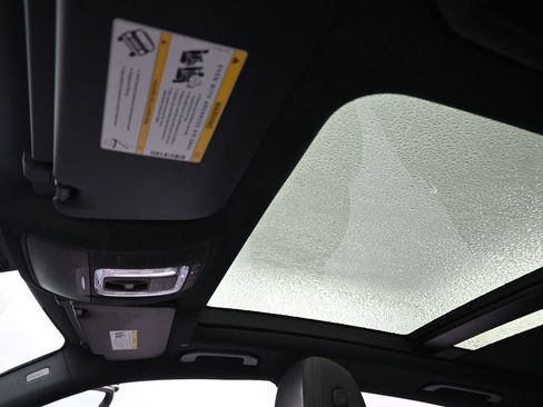 Used 2020 Mercedes-Benz GLE 350 4MATIC image 16