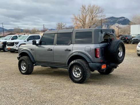 Used 2022 Ford Bronco Badlands image 3