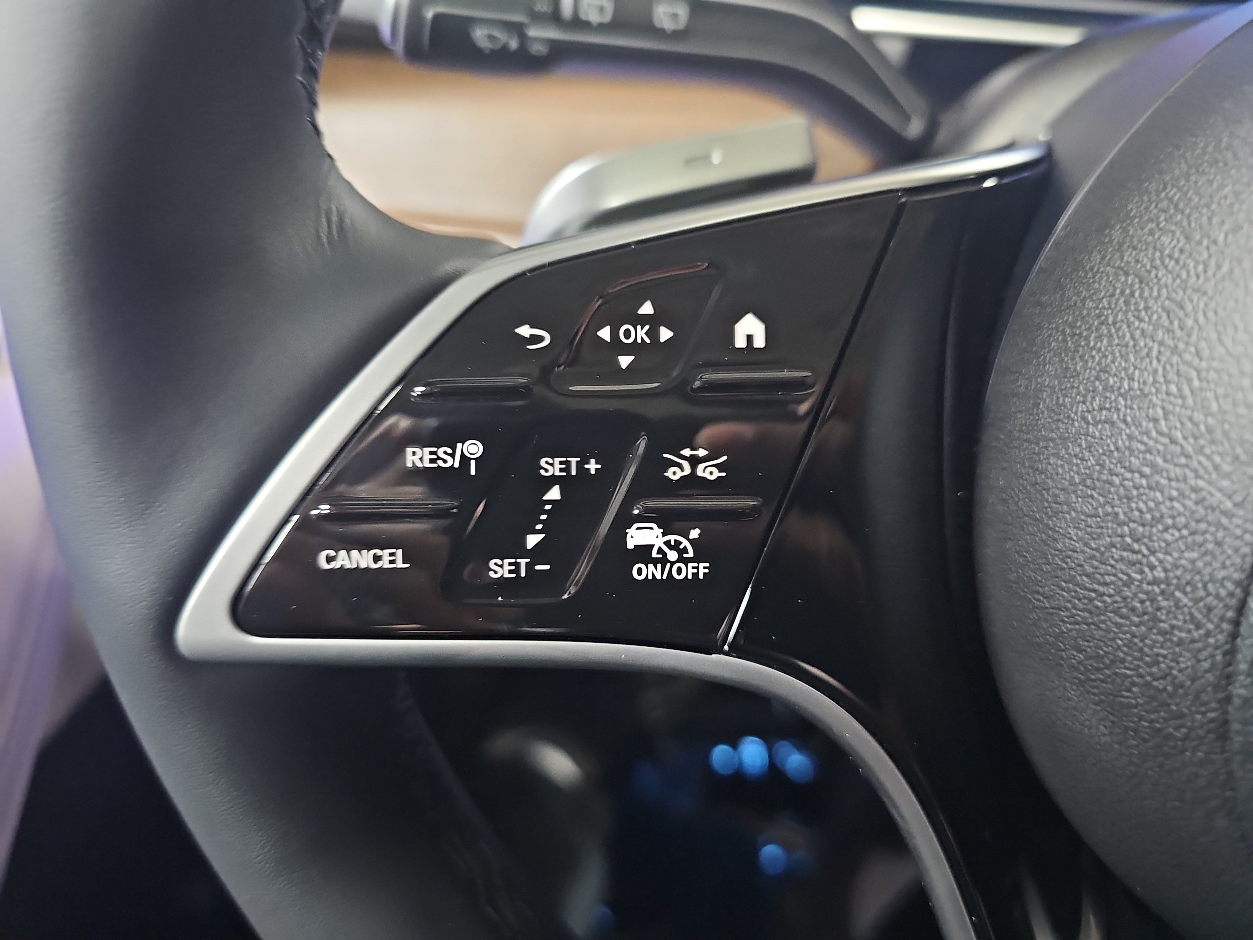 New 2026 Mercedes-Benz GLE 450 4MATIC image 17