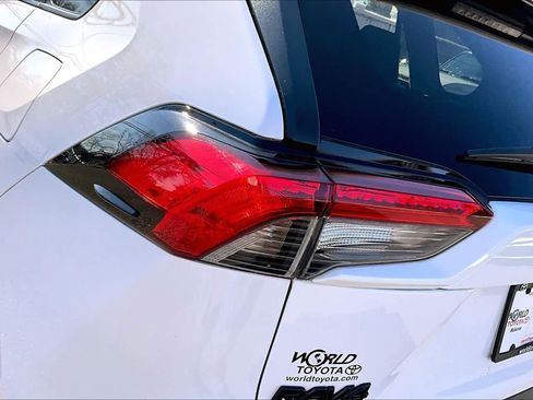 Certified 2023 Toyota RAV4 LE image 27