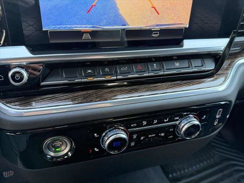 Used 2022 GMC Sierra 1500 Elevation w/ LPO, Elevation Black Package image 30