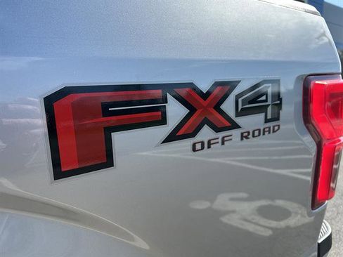 Used 2020 Ford F150 XLT w/ Equipment Group 302A Luxury AWD/4WD image 31