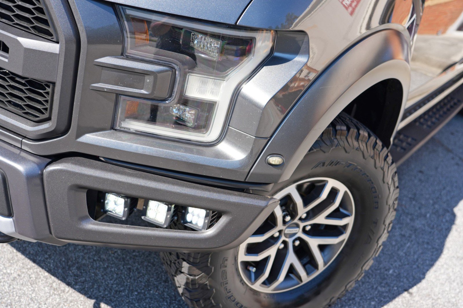 Used 2018 Ford F150 Raptor w/ Equipment Group 801A Mid AWD/4WD image 55