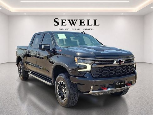 Used 2025 Chevrolet Silverado 1500 ZR2 w/ Technology Package AWD/4WD image 6