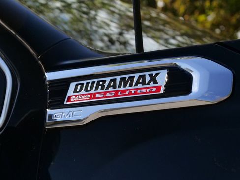 Used 2023 GMC Sierra 2500 SLE image 7