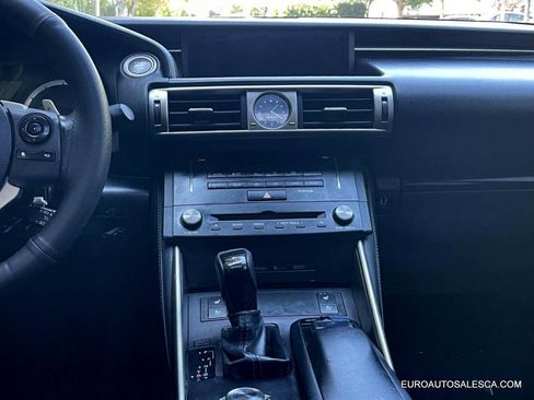 Used 2015 Lexus IS 250 Crafted Line 4dr Sedan image 25