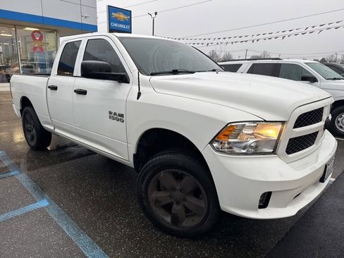 Used 2018 RAM 1500 Express w/ Express Value Package image 1