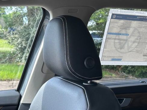 New 2026 Volkswagen Atlas SE FWD image 11