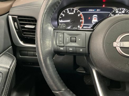 Used 2023 Nissan Rogue SL AWD/4WD image 17