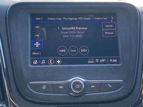 Used 2024 Chevrolet Equinox RS FWD image 26