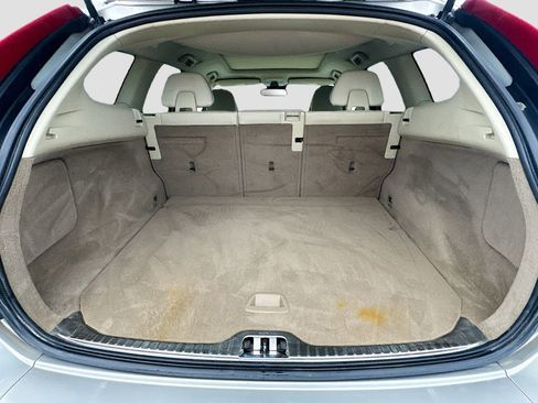 Used 2014 Volvo XC60 3.2 image 32