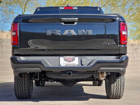 Used 2026 RAM 1500 Express AWD/4WD image 7