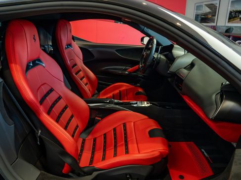 Used 2021 Ferrari SF90 Stradale AWD/4WD image 18