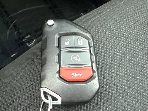 Used 2021 Jeep Wrangler Unlimited Sport image 43