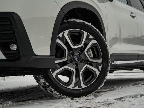 New 2026 Subaru Ascent Limited image 6