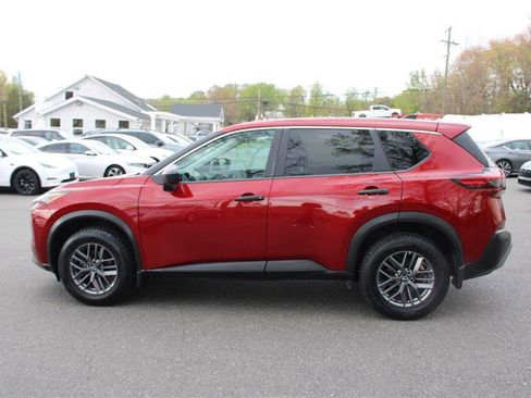 Used 2023 Nissan Rogue S image 4
