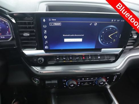 Used 2024 Chevrolet Silverado 1500 High Country AWD/4WD image 5