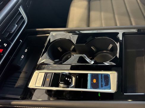 New 2026 Volkswagen Atlas Cross Sport SEL R-Line image 19