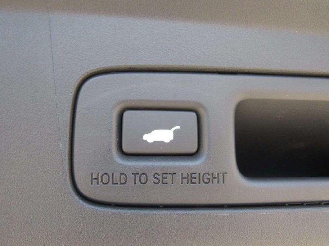 Certified 2025 Acura ADX AWD image 14