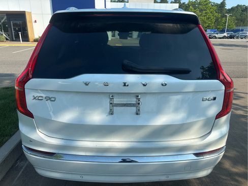 Used 2023 Volvo XC90 B6 Plus w/ Protection Package AWD/4WD image 3
