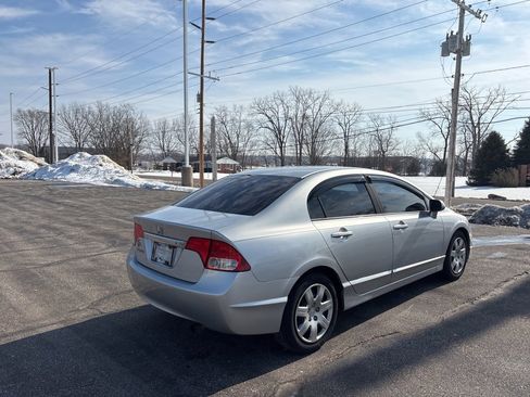 Used 2011 Honda Civic LX image 5