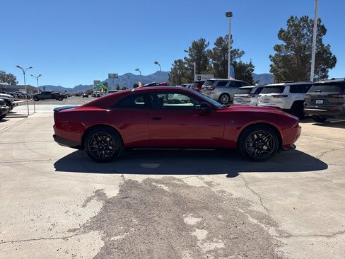New 2026 Dodge Charger Scat Pack w/ Blacktop Package AWD/4WD image 4