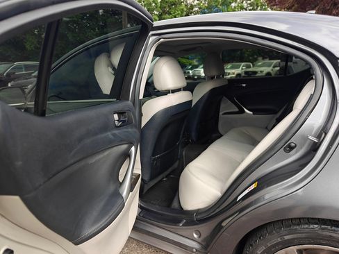 Used 2012 Lexus IS 250 w/ Premium Pkg Value Edition RWD image 26