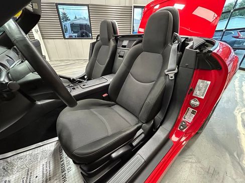 Used 2012 MAZDA MX-5 Miata Sport w/ Convenience Pkg RWD image 5
