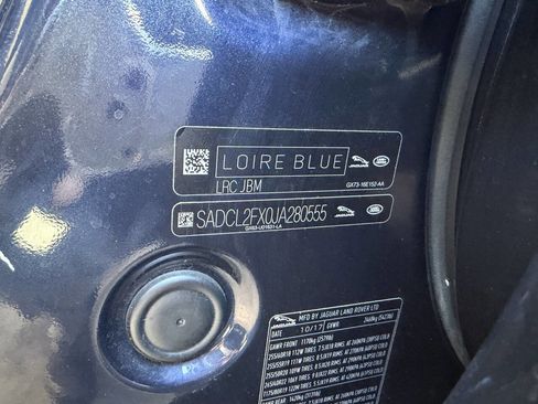 Used 2018 Jaguar F-PACE R-Sport image 10