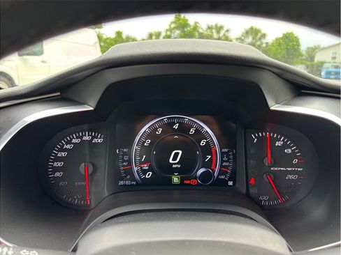 Used 2017 Chevrolet Corvette Grand Sport w/ Grand Sport Heritage Package RWD image 21