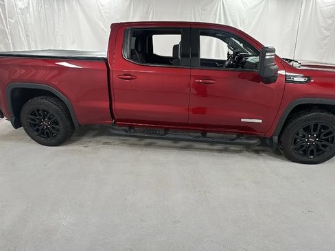 Used 2022 GMC Sierra 1500 Elevation image 2