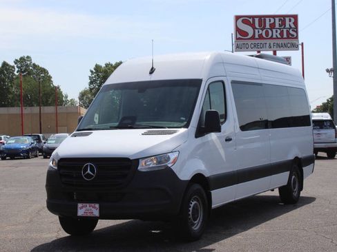 Used 2026 Mercedes-Benz Sprinter 2500 image 8