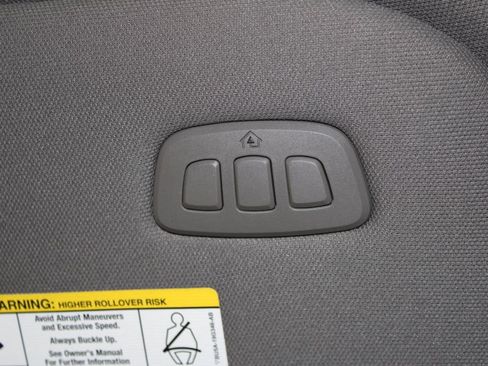 Used 2018 Ford F150 Lariat image 33