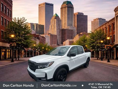 New 2026 Honda Ridgeline Black Edition image 3