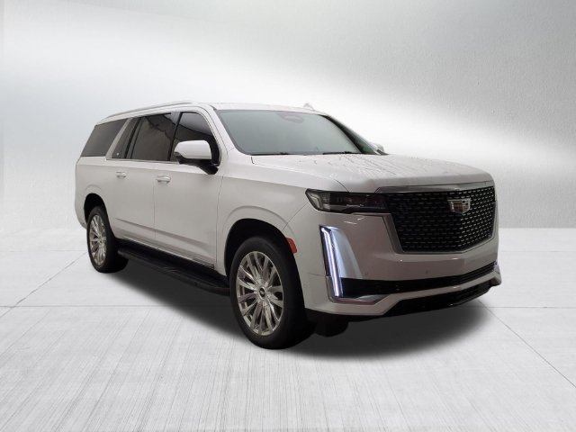 Used 2023 Cadillac Escalade ESV Premium Luxury AWD/4WD image 3