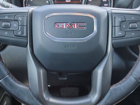 Used 2022 GMC Sierra 1500 AT4 w/ Technology Package image 21