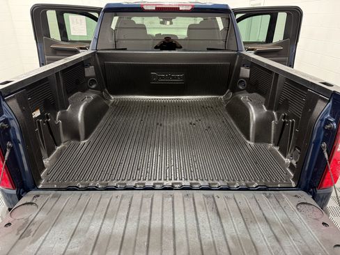 Used 2023 Chevrolet Silverado 1500 LT image 27