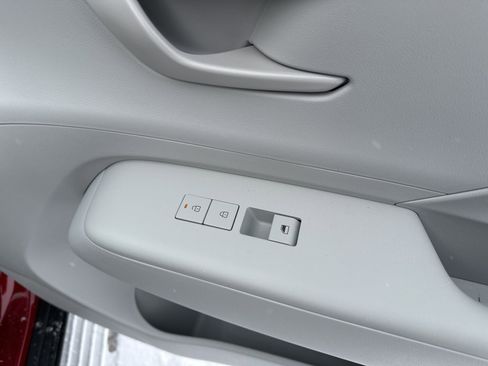 New 2026 Hyundai Kona SE image 30