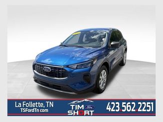 Used 2023 Ford Escape Active AWD/4WD video 1
