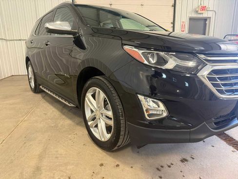 Used 2018 Chevrolet Equinox Premier FWD image 10