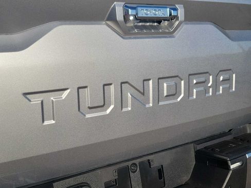 Used 2024 Toyota Tundra Limited AWD/4WD image 11