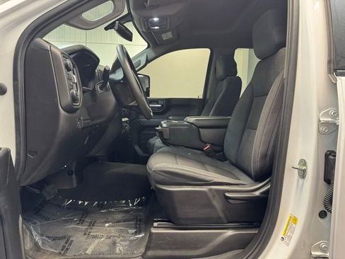 Used 2021 Chevrolet Silverado 2500 Custom w/ Custom Value Package AWD/4WD image 12