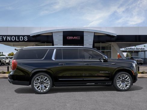 New 2026 GMC Yukon XL Denali Ultimate AWD/4WD image 5
