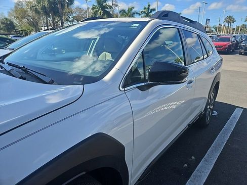 Certified 2023 Subaru Outback Limited image 2