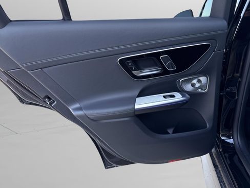 Certified 2026 Mercedes-Benz GLC 300 image 24