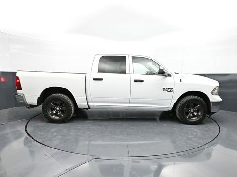 Used 2022 RAM 1500 Tradesman w/ Chrome Appearance Group AWD/4WD image 4