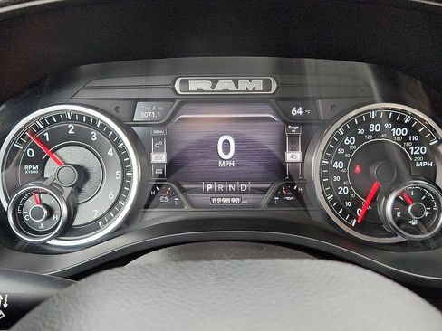 Used 2022 RAM 1500 Laramie image 23