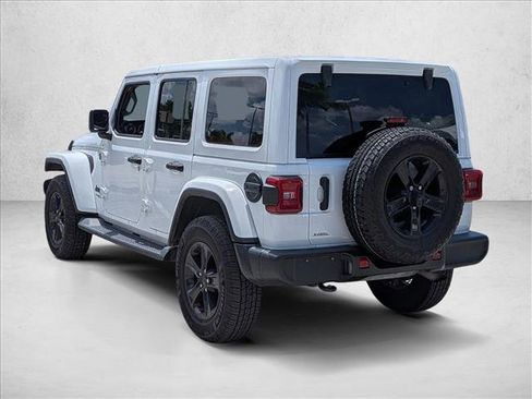 Used 2021 Jeep Wrangler Unlimited Sahara AWD/4WD image 7