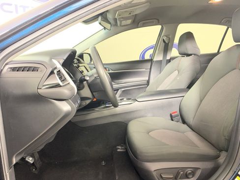 Used 2018 Toyota Camry LE w/ Protection Package (Q2) image 15