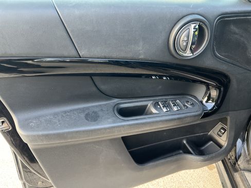 Used 2019 MINI Cooper Countryman S w/ Yin Yang Edition FWD image 13